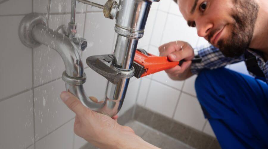 Expert burst pipe repair services in Ezel, KY